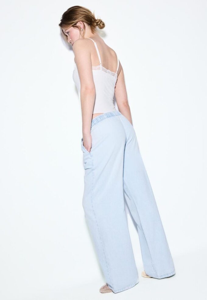 Pantaloni fluizi din denim cu șnur Pantaloni fluizi din denim cu șnur