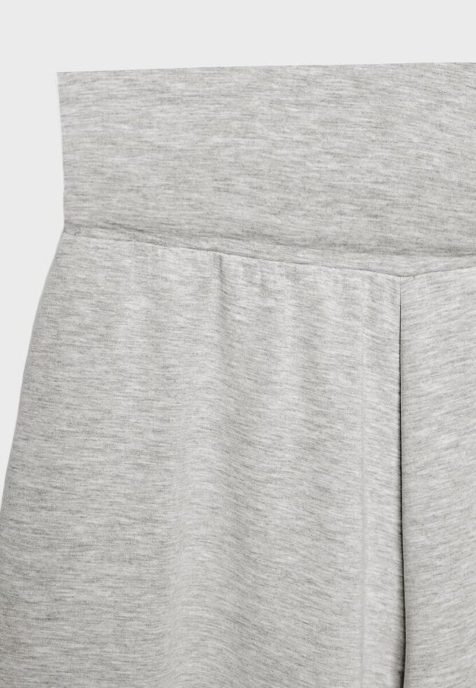 Pantaloni jogger balon cu talie răsfrântă, cu textură Soft-Touch la atingere Pantaloni jogger balon cu talie răsfrântă, cu textură Soft-Touch la atingere
