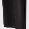 Pantaloni jogger cu croi drept, cu textură Soft-Touch la atingere și detalii plisate Pantaloni jogger cu croi drept, cu textură Soft-Touch la atingere și detalii plisate