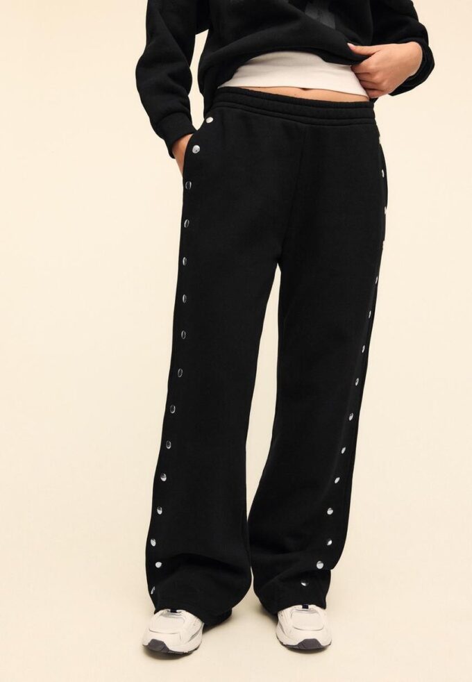 Pantaloni jogger cu detalii cu ținte Pantaloni jogger cu detalii cu ținte