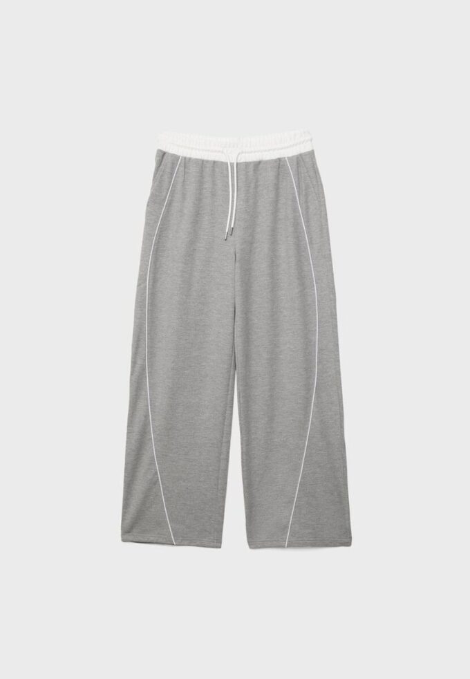 Pantaloni jogger cu stopere Pantaloni jogger cu stopere