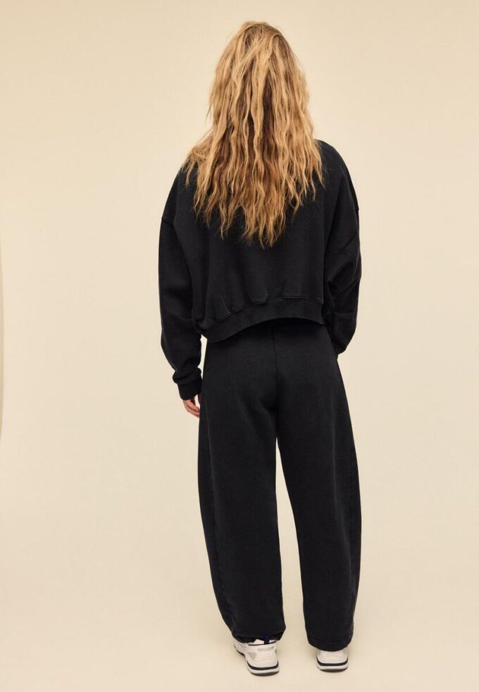 Pantaloni jogger din fleece cu spălare acidă și textură Soft-Touch Pantaloni jogger din fleece cu spălare acidă și textură Soft-Touch