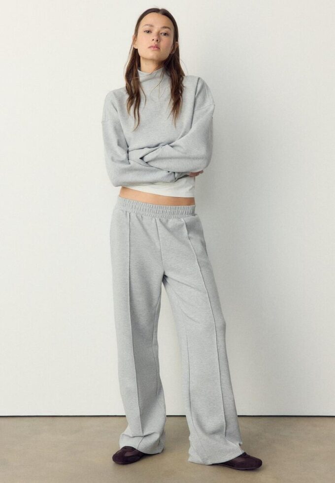 Pantaloni jogger Soft-Touch interlock moale la atingere Pantaloni jogger Soft-Touch interlock moale la atingere