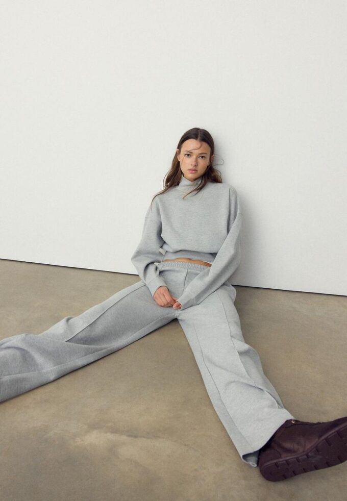 Pantaloni jogger Soft-Touch interlock moale la atingere Pantaloni jogger Soft-Touch interlock moale la atingere