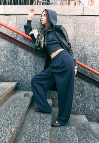 Pantaloni jogger super largi