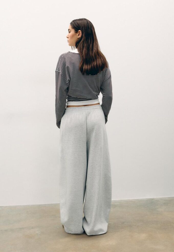 Pantaloni jogger super largi Pantaloni jogger super largi