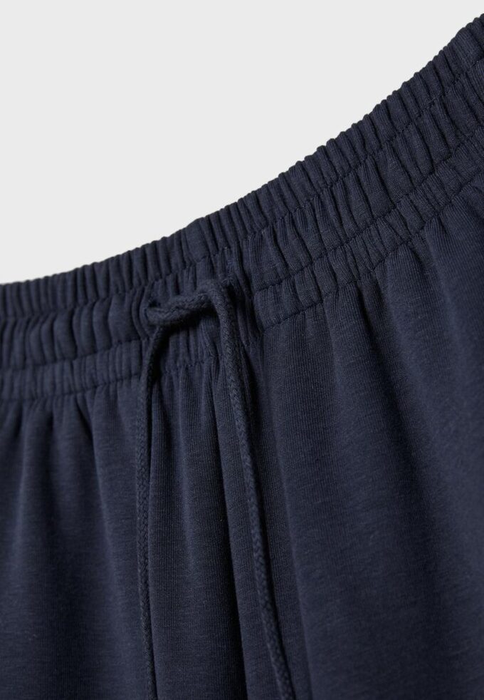 Pantaloni jogger super largi Pantaloni jogger super largi