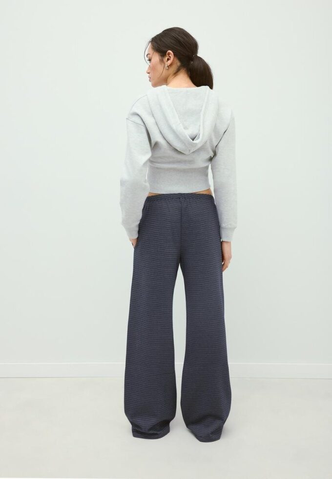 Pantaloni jogger Wide Leg, con dungi Pantaloni jogger Wide Leg, con dungi