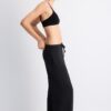 Pantaloni jogger Wide Leg, cu textură Soft-Touch la atingere și detaliu de cusătură în față Pantaloni jogger Wide Leg, cu textură Soft-Touch la atingere și detaliu de cusătură în față