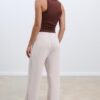 Pantaloni jogger Wide Leg, cu textură Soft-Touch la atingere și detaliu de cusătură în față Pantaloni jogger Wide Leg, cu textură Soft-Touch la atingere și detaliu de cusătură în față