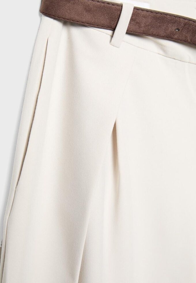 Pantaloni Maxi-Dart cu curea Pantaloni Maxi-Dart cu curea