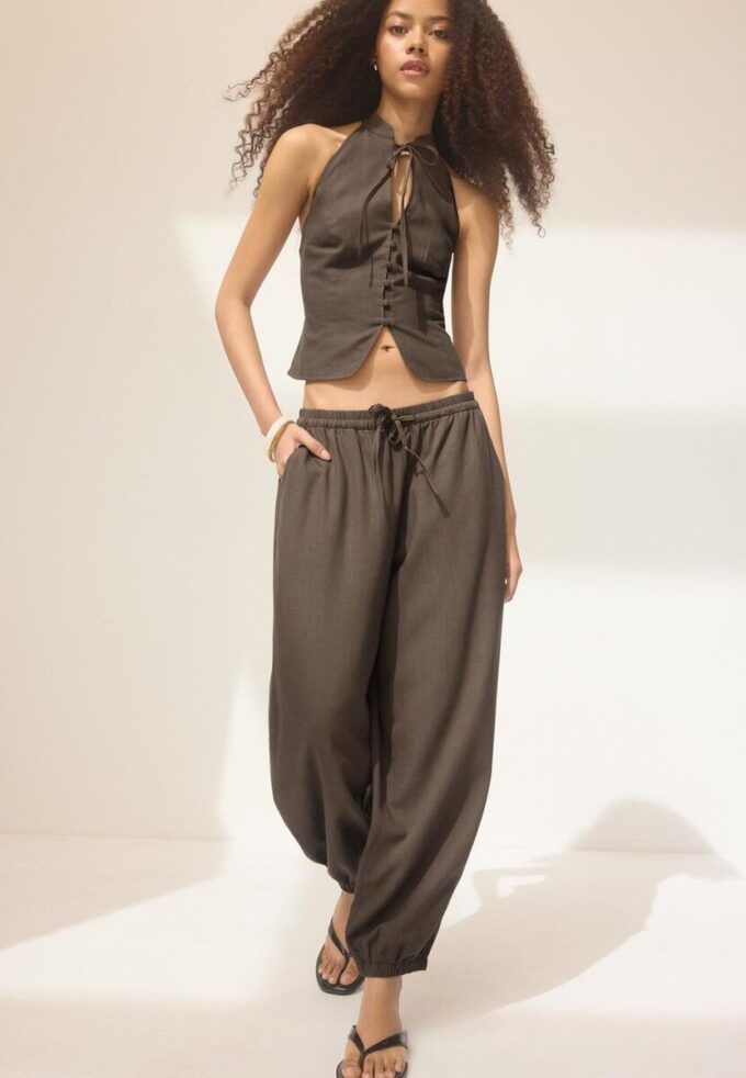Pantaloni sarouel cu efect de in