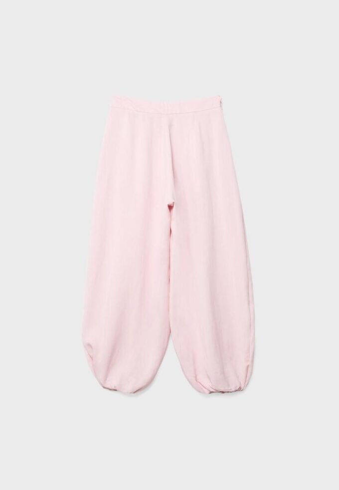 Pantaloni sarouel cu pense și cataramă Pantaloni sarouel cu pense și cataramă