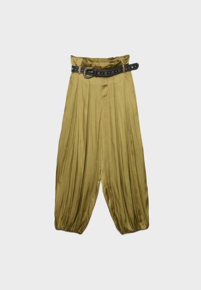 Pantaloni sarouel din satin cu curea Pantaloni sarouel din satin cu curea