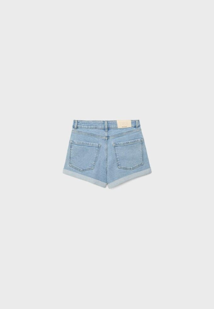 Pantaloni scurți D85 Slim Mom Fit Pantaloni scurți D85 Slim Mom Fit