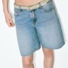 Pantaloni scurți de denim cu curea Pantaloni scurți de denim cu curea