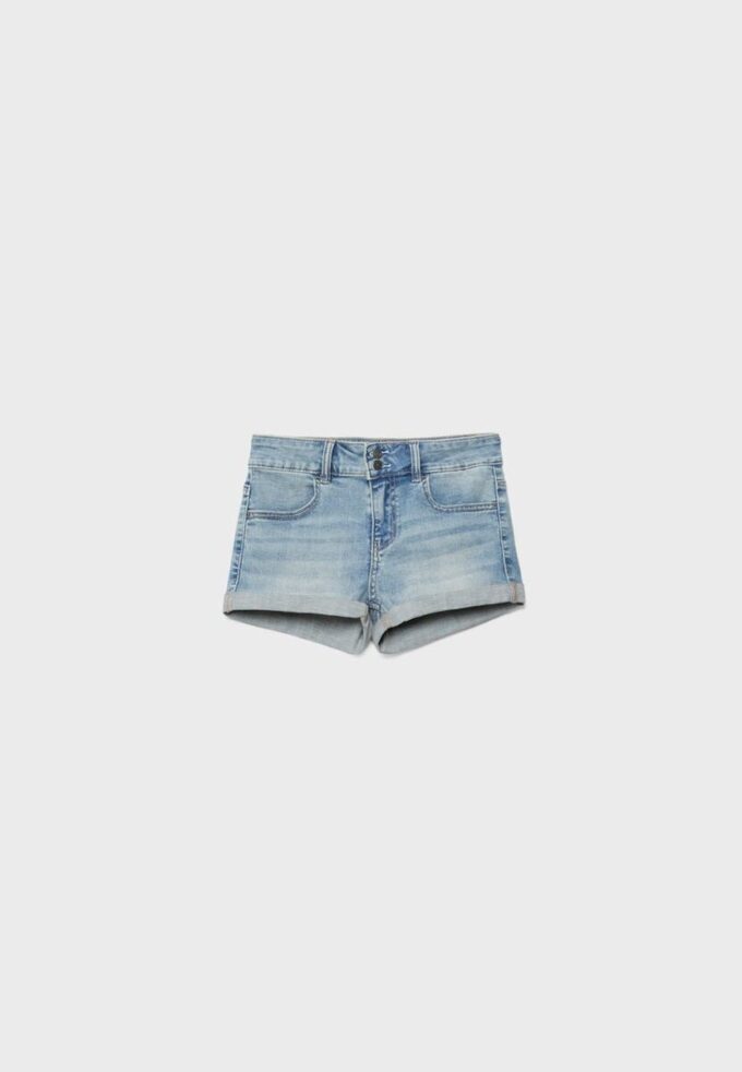 Pantaloni scurți din denim cu tiv răsfrânt Pantaloni scurți din denim cu tiv răsfrânt