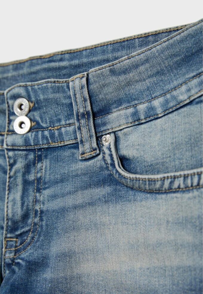 Pantaloni scurți din denim D76 Pantaloni scurți din denim D76