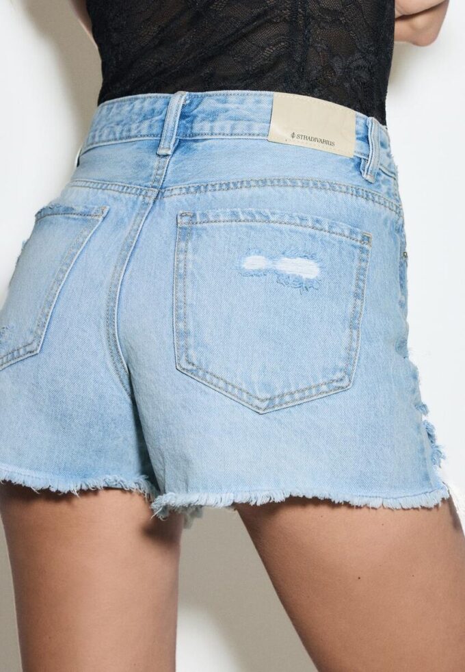 Pantaloni scurți din denim rupt D75 Pantaloni scurți din denim rupt D75