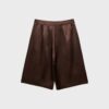 Pantaloni scurți din satin cu pense Pantaloni scurți din satin cu pense