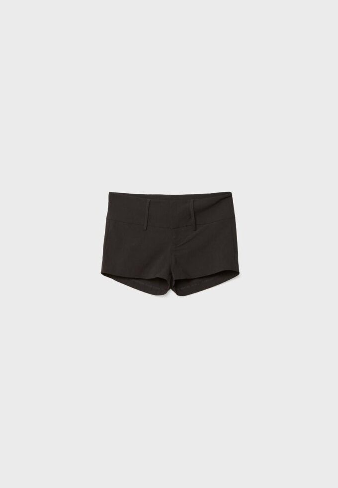 Pantaloni scurți eleganți Pantaloni scurți eleganți