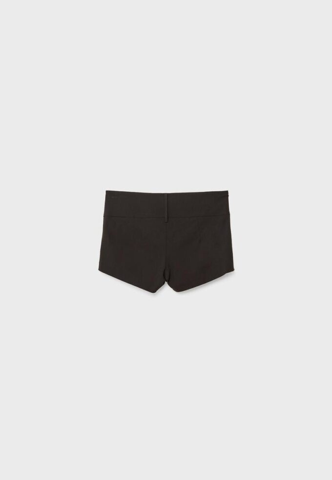 Pantaloni scurți eleganți Pantaloni scurți eleganți