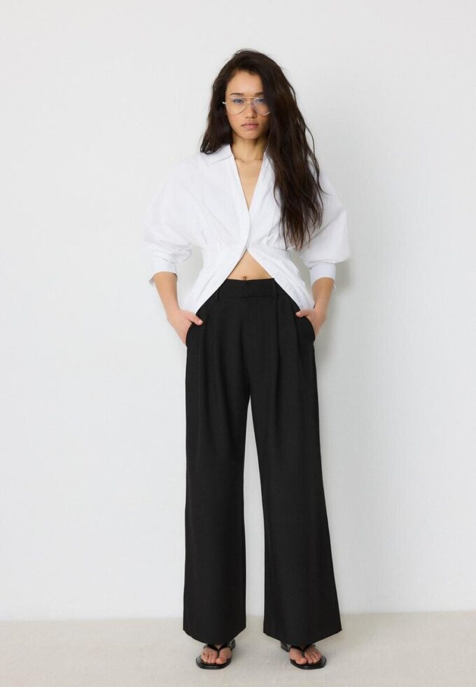 Pantaloni super largi, cu talie ajustabilă Pantaloni super largi, cu talie ajustabilă
