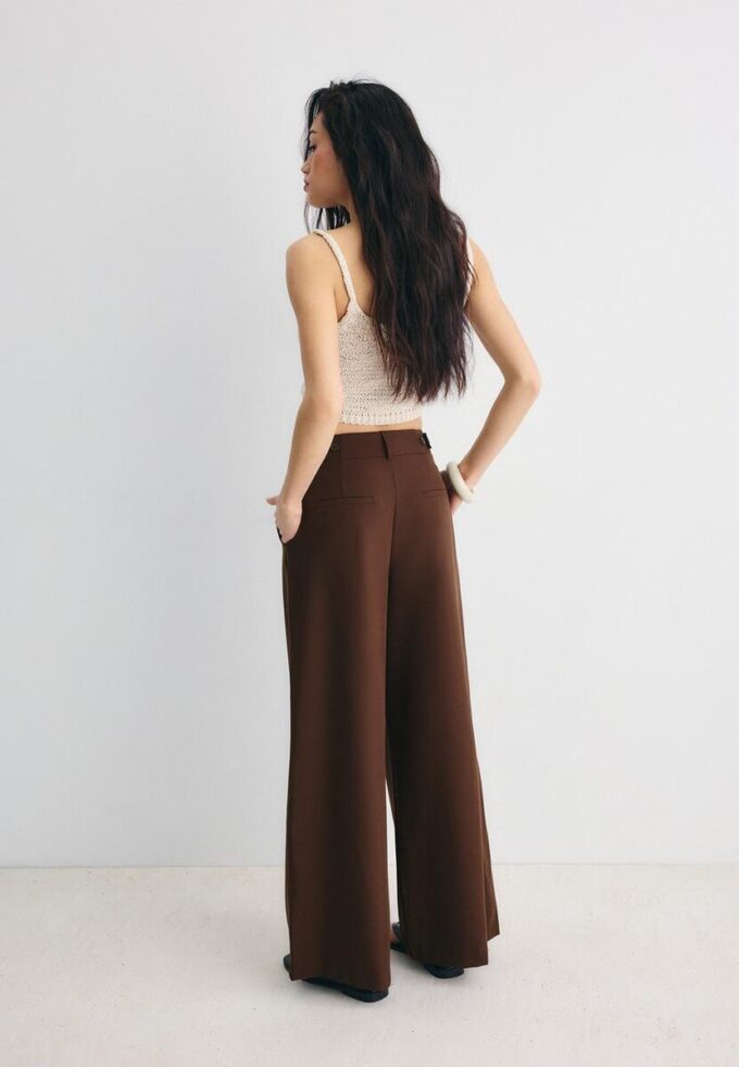 Pantaloni super largi, cu talie ajustabilă Pantaloni super largi, cu talie ajustabilă