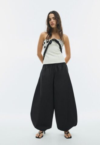 Pantaloni voluminoși din poplin