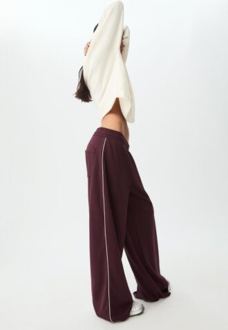 Pantaloni wide leg din pluș cu detalii de bordură