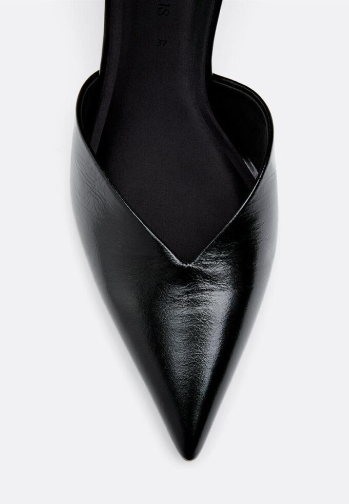 Pantofi cu toc din piele