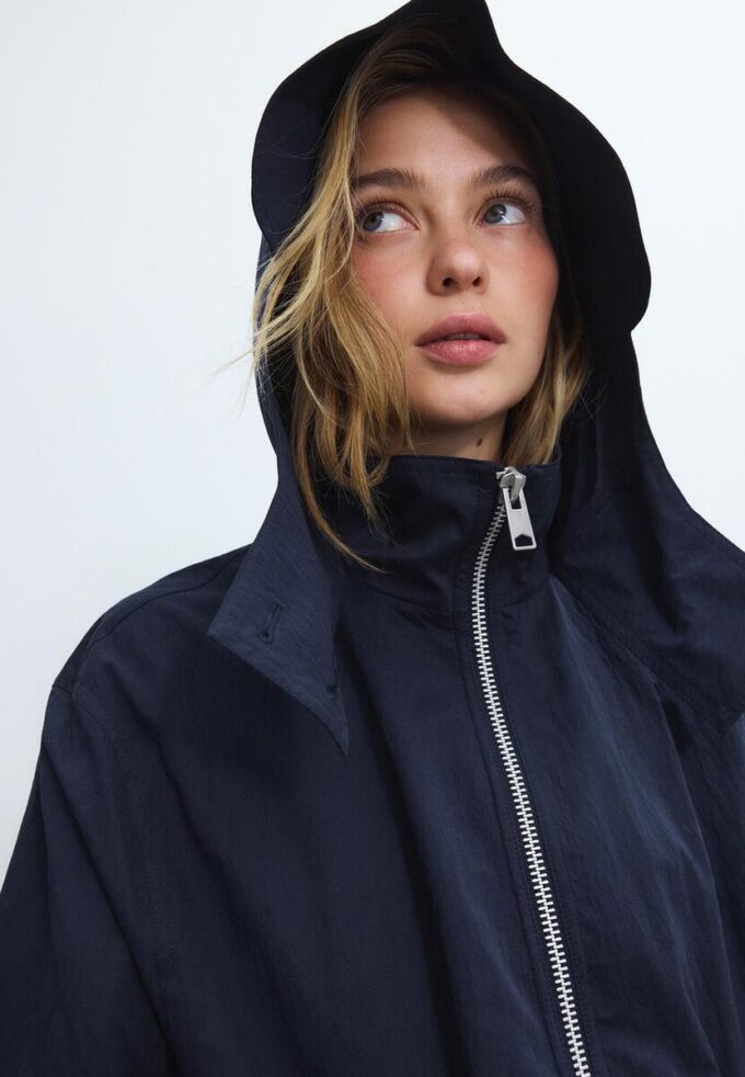 Parka lungă și fluidă Parka lungă și fluidă