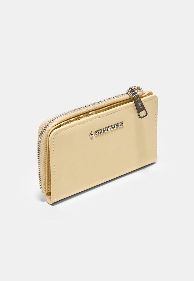 Portcard cu efect de piele