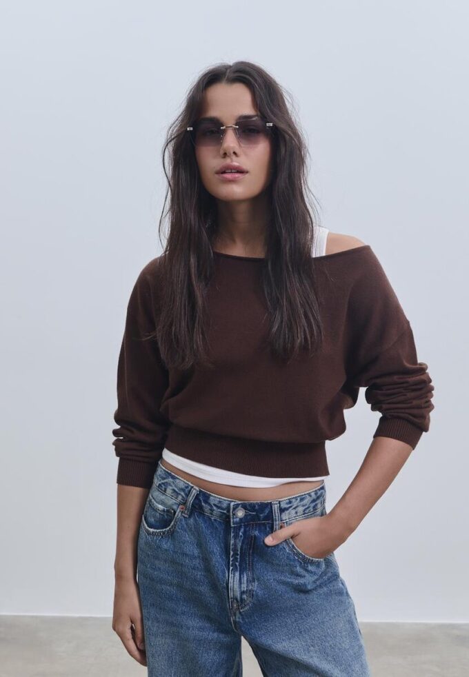 Pulover asimetric din tricot Pulover asimetric din tricot