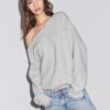 Pulover asimetric din tricot Pulover asimetric din tricot