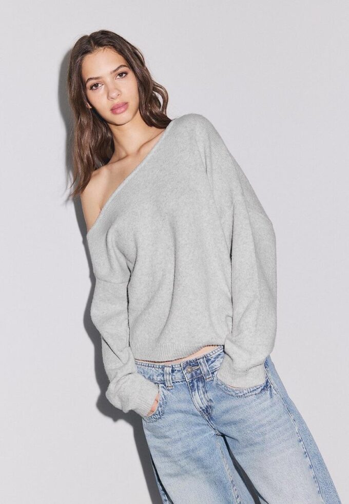 Pulover asimetric din tricot Pulover asimetric din tricot