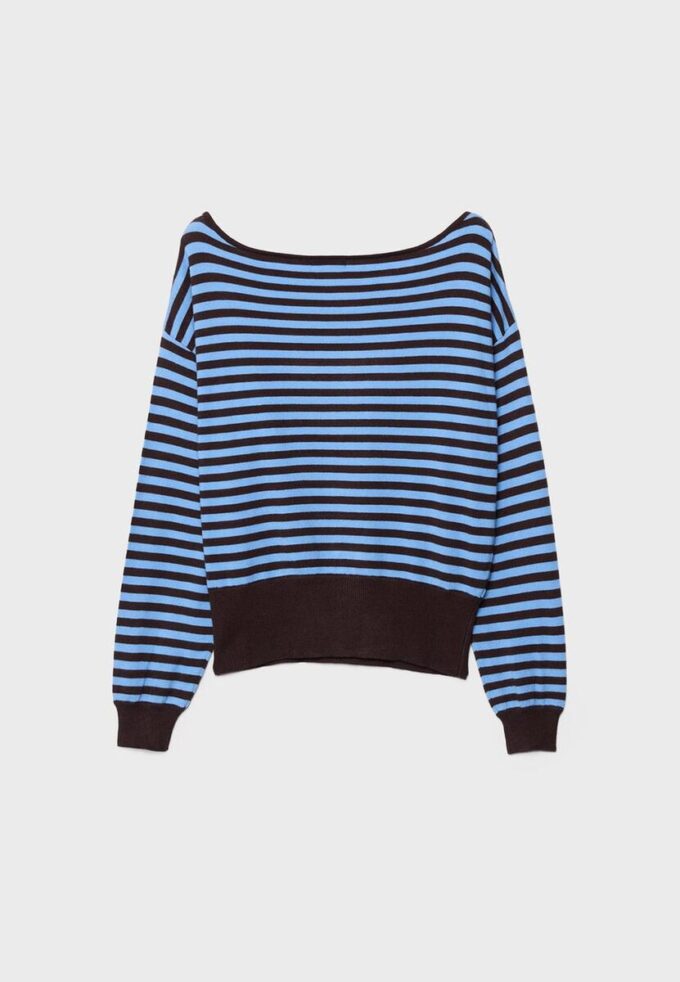Pulover asimetric din tricot Pulover asimetric din tricot