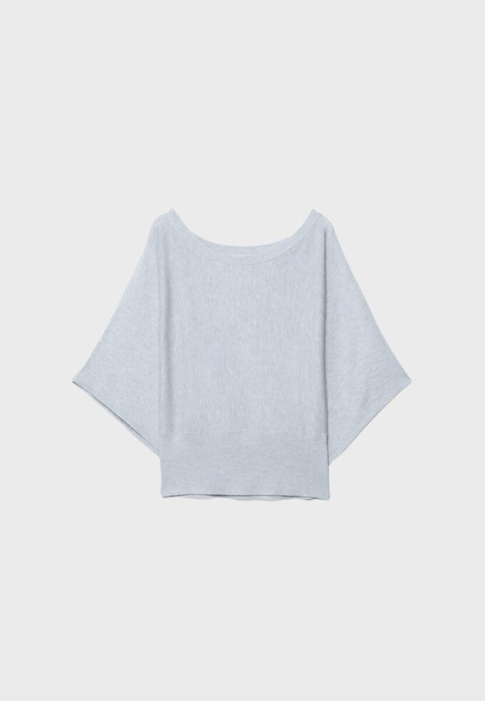 Pulover din tricot cu mâneci largi Pulover din tricot cu mâneci largi