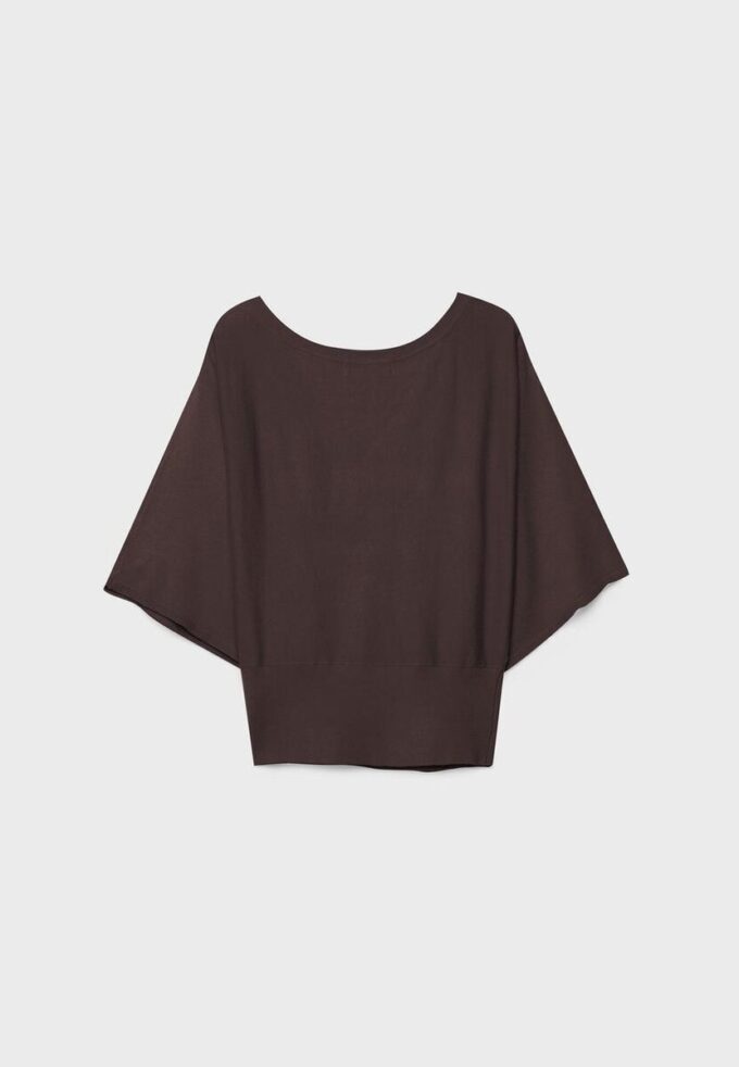 Pulover din tricot cu mâneci largi Pulover din tricot cu mâneci largi
