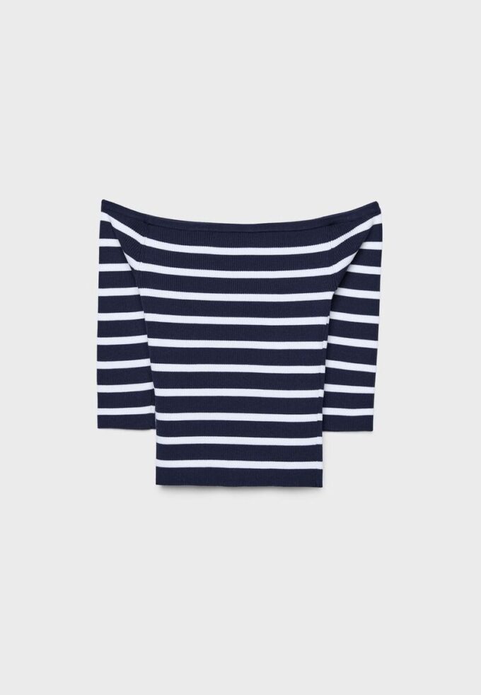 Pulover mulat din tricot cu dungi Pulover mulat din tricot cu dungi