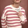 Pulover scurt din tricot cu dungi Pulover scurt din tricot cu dungi