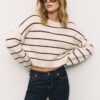 Pulover scurt din tricot cu dungi Pulover scurt din tricot cu dungi