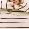 Pulover scurt din tricot cu dungi Pulover scurt din tricot cu dungi