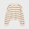 Pulover scurt din tricot cu dungi Pulover scurt din tricot cu dungi