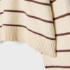 Pulover scurt din tricot cu dungi Pulover scurt din tricot cu dungi