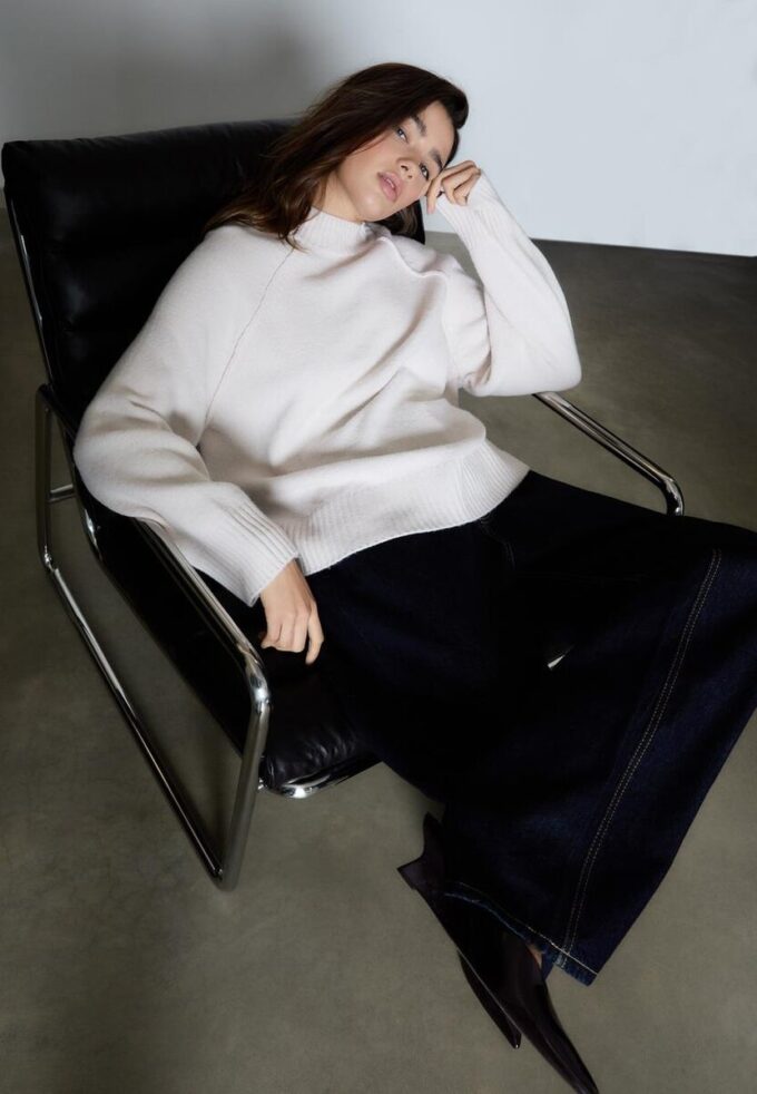Pulover simplu din tricot Pulover simplu din tricot