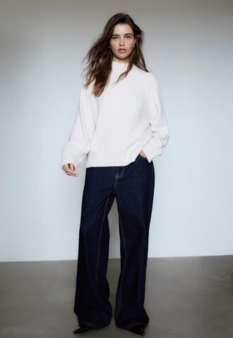 Pulover simplu din tricot Pulover simplu din tricot