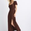 Rochie maxi lejeră cu spate încrucișat Rochie maxi lejeră cu spate încrucișat