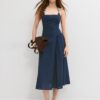 Rochie midi cu gât halter și detalii cu mărgele Rochie midi cu gât halter și detalii cu mărgele