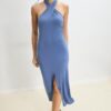 Rochie midi cu gât halter și spate decupat